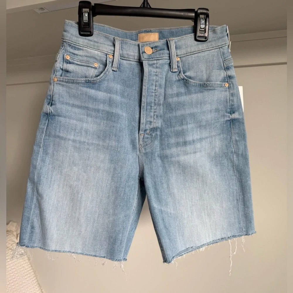 NWT Mother The Tripper Light Blue Denim Women Shorts Size 25 - Picture 9 of 13